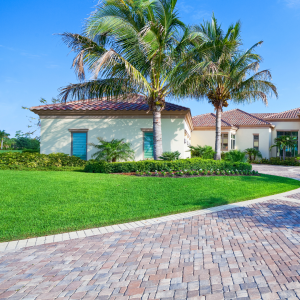 Beautiful Estate Home in Florida CANVA